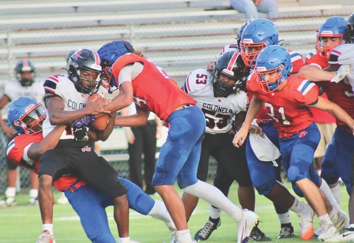 Delmar tackle- Laurel 33